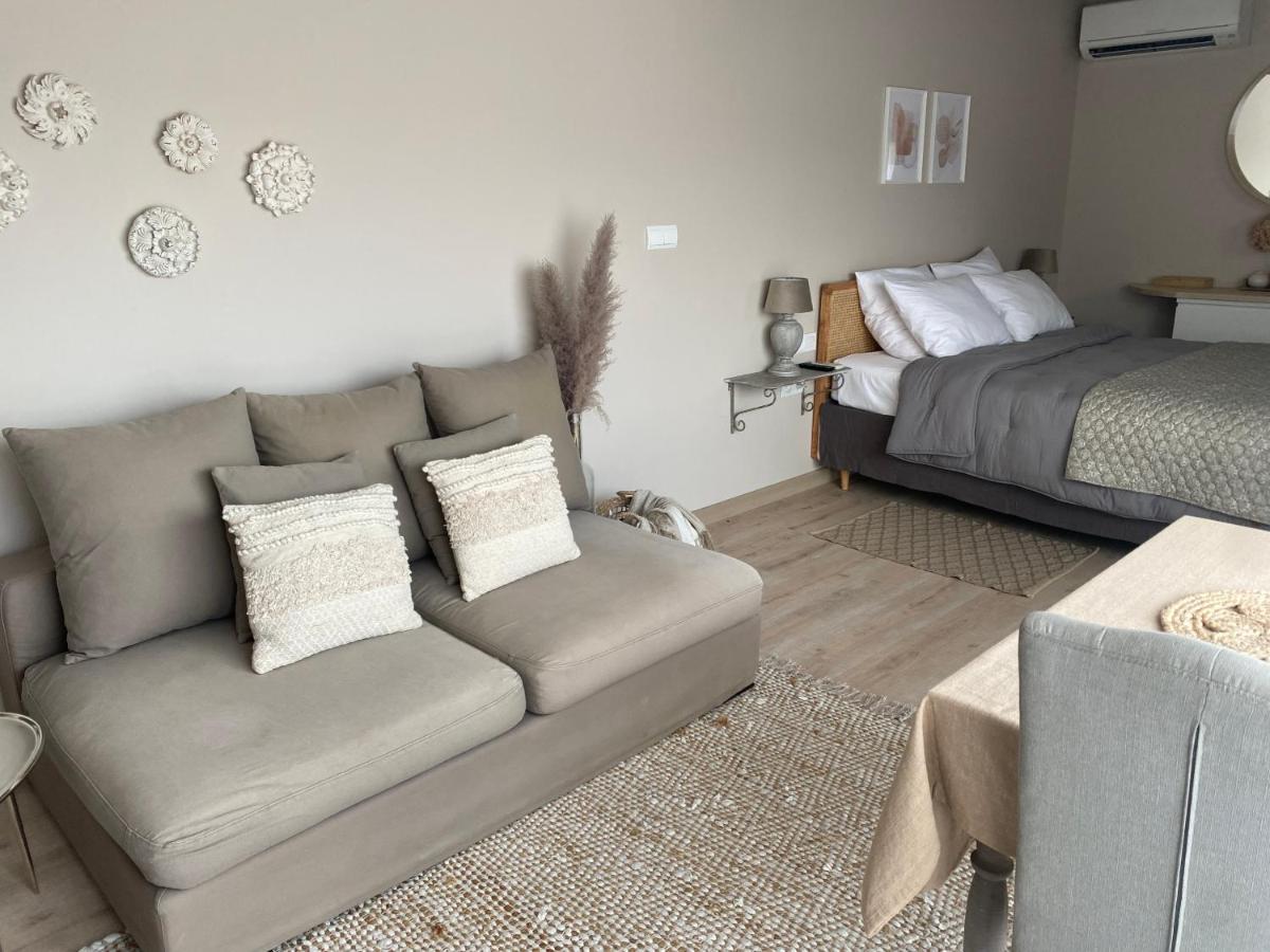Bed and Breakfast La Petite Campagne Ман Экстерьер фото